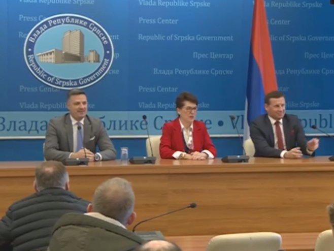 Конференција за новинаре - Фото: РТРС