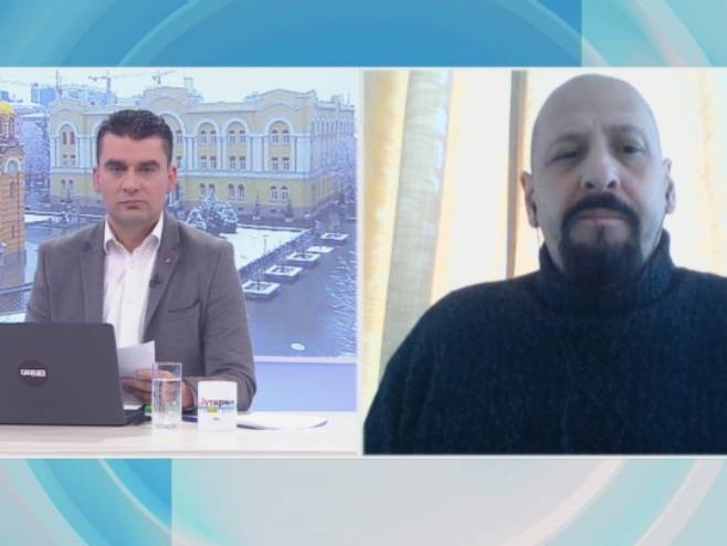 Гост Јутарњег програма Данијел Симић Гост Јутарњег програма Данијел Симић - Фото: РТРС
