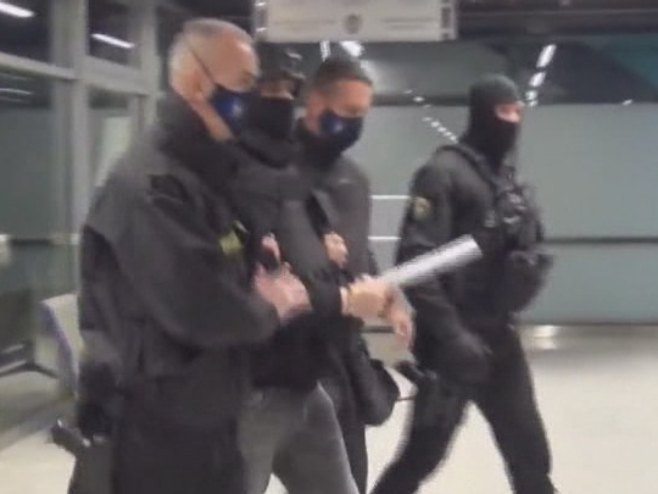 Ухапшен Владан Пејушић (Фото: Гранична полиција) - 