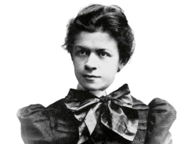 У Мркоњић Граду данас је отворена изложба "Милева Марић Ајнштјан" - Фото: СРНА