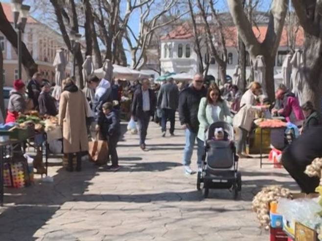 Требиње пијаца Требиње пијаца - Фото: РТРС