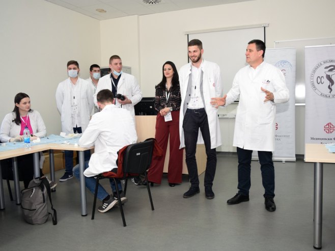Радионице за студенте Медицинског факултета у УКЦ Републике Српске Радионице за студенте Медицинског факултета у УКЦ Републике Српске - Фото: РТРС