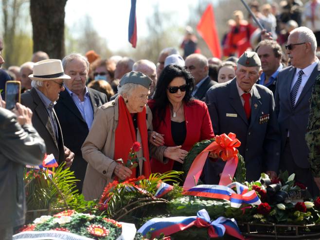 Obilježavanje godišnjice proboja Sremskog fronta (Foto: Tanjug/ Đorđe Krstić) 