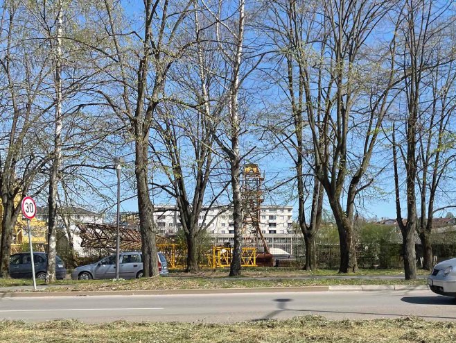 Пао кран у бањалучком насељу Старчевица - Фото: РТРС