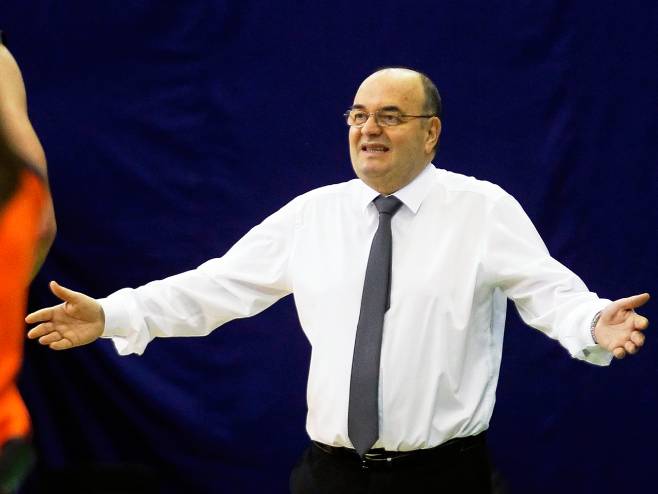 Преминуо легендарни кошаркашки тренер Душко Вујошевић