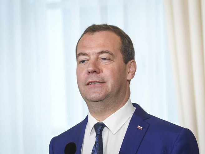 Дмитриј Медведев (Фото: EPA-EFE/KIMMO BRANDT) - 