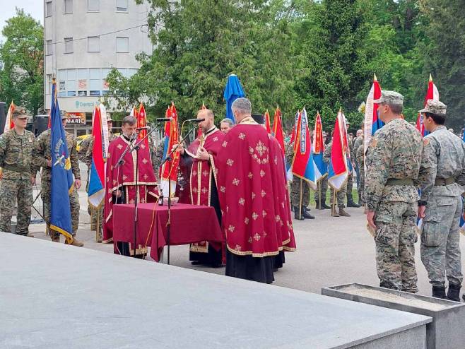 Obilježavanje Dana Vojske Republike Srpske u Prijedoru (Foto: RTRS)
