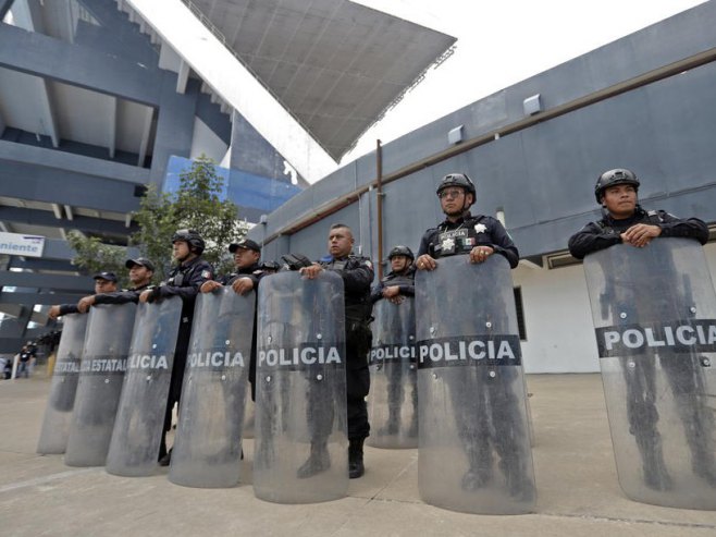 Полиција Мексико (Фото: илустрација/ EPA-EFE/Hilda Rios) - 