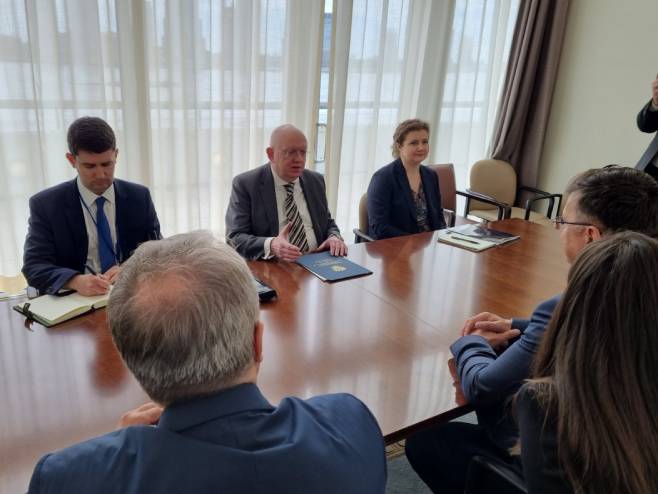 Vasilij Nebenzija i Zoran Tegeltija (Foto: RTRS)