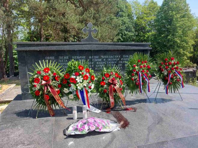 Парастос Србима у Глини Парастос Србима у Глини - Фото: РТРС