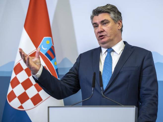 Зоран Милановић (Фото: EPA-EFE/MARTIAL TREZZINI, илустрација) Зоран Милановић (Фото: EPA-EFE/MARTIAL TREZZINI, илустрација) -