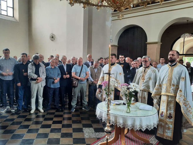 Parastos u Istočnoj Ilidži (Foto: RTRS)