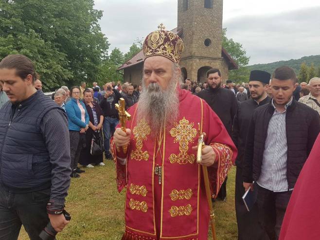 Епископ зворничко-тузлански Фотије освештао конак Манастира у Рожњу Епископ зворничко-тузлански Фотије освештао конак Манастира у Рожњу - Фото: СРНА