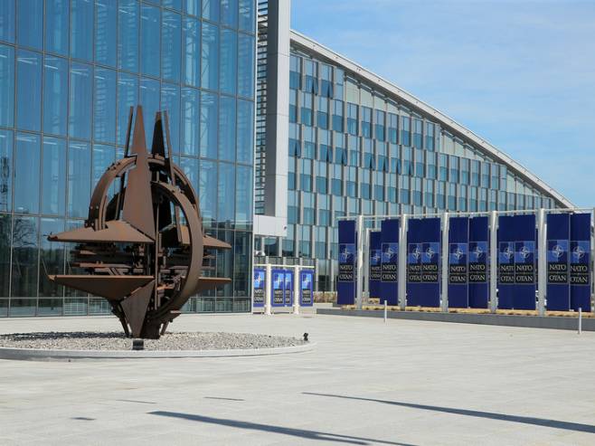 Зграда НАТО-а у Бриселу (Фото:  EPA-EFE/STEPHANIE LECOCQ, илустрација) - 