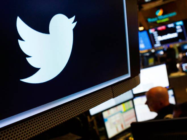 Tviter (Foto: EPA-EFE/JUSTIN LANE) - Tviter (Foto: EPA-EFE/JUSTIN LANE) -