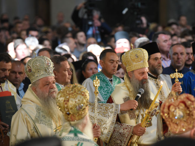 Патријарх Порфирије и архиепископ Стефан (Фото: TANJUG/ MILOS MILIVOJEVIC) - 