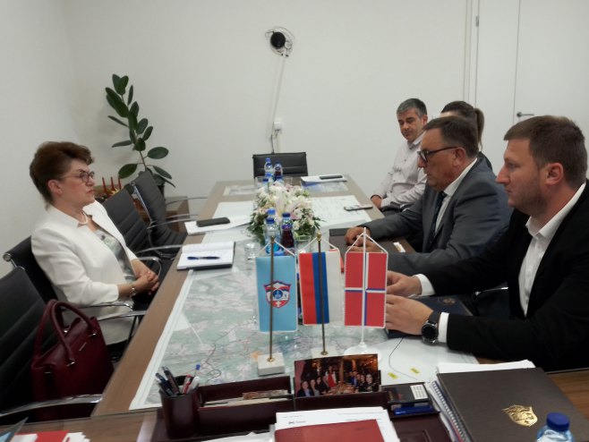 Зора Видовић и Милован Бјелица Зора Видовић и Милован Бјелица - Фото: РТРС
