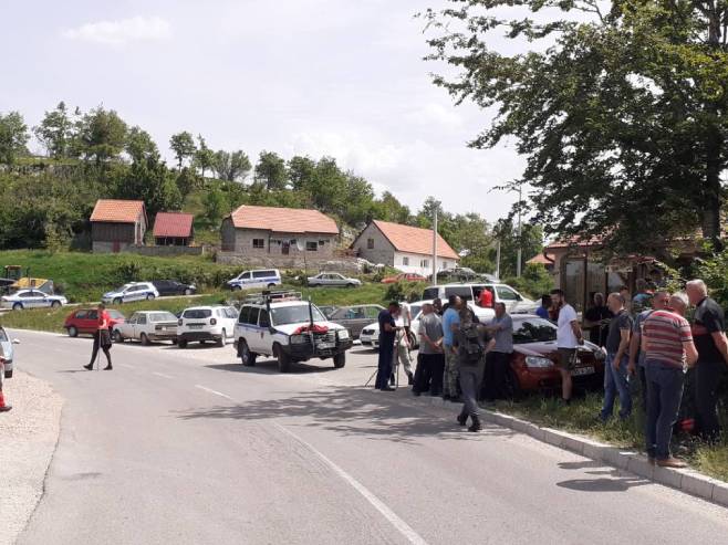 Потрага за полицајцем код Невесиња Потрага за полицајцем код Невесиња - Фото: РТРС
