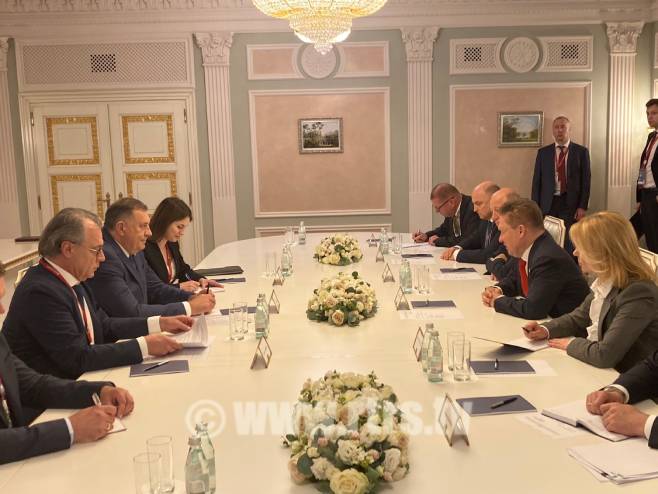 Милорад Додик и Алексеј Милер Милорад Додик и Алексеј Милер - Фото: РТРС