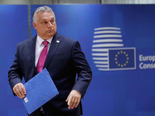 Виктор Орбан (Фото: EPA-EFE/OLIVIER HOSLET, илустрација) - 