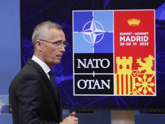 Самит НАТО-а у Мадриду (Фото: EPA/OLIVIER HOSLET) Самит НАТО-а у Мадриду (Фото: EPA/OLIVIER HOSLET) -