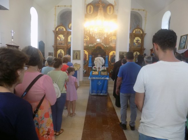 Братунац: Митрополит Хризостом служио вечерње Братунац: Митрополит Хризостом служио вечерње - Фото: СРНА