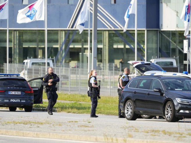 Копенхаген: Неколико особа убијено у тржном центру