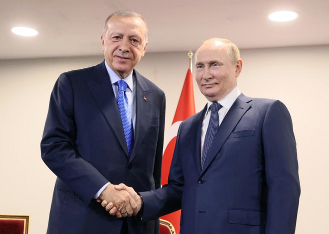 Ердоган и Путин (Фото:  EPA-EFE/SERGEI SAVOSTYANOV / KREMLIN POOL / SPUTNIK / POOL MANDATORY CREDIT) - 