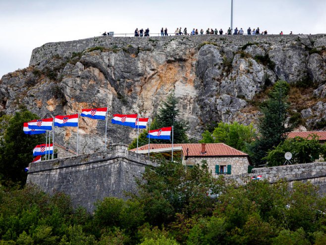 Книн (Фото: EPA-EFE/MIROSLAV LELAS, илустрација) - 