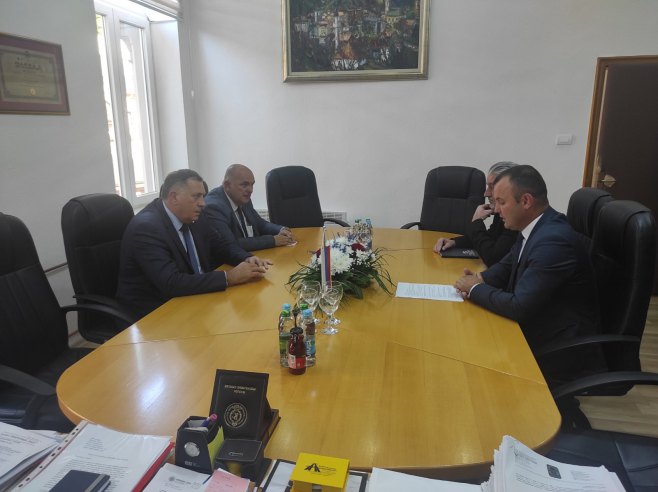 Састанак Додика и Грујичића Састанак Додика и Грујичића - Фото: РТРС