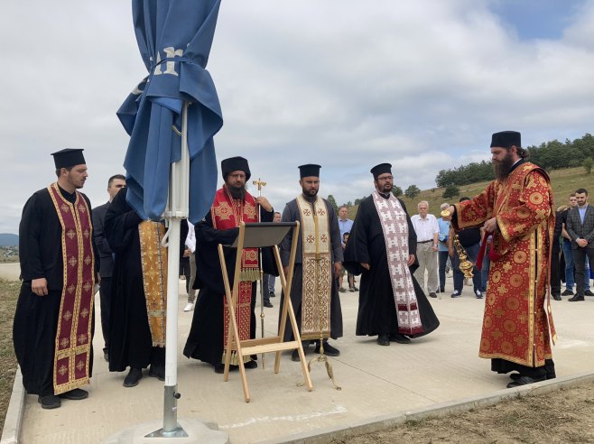 Parastos poginulim Srbima na Petrovačkoj cesti (Foto: RTRS)