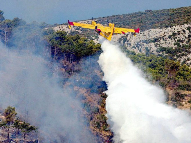 Гашење пожара на Хвару-илустрација (Фото: EPA PHOTO/EPA/STR) - 