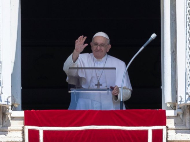 Папа Фрањо (Фото: EPA-EFE/MASSIMO PERCOSSI) - 