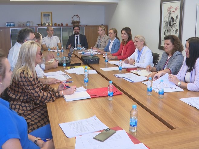 Министарство просвјете и синдикат Министарство просвјете и синдикат - Фото: РТРС