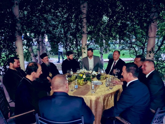 Милорад Додик и Радован Вишковић у Требињу (Фото: twitter.com/MiloradDodik) Милорад Додик и Радован Вишковић у Требињу (Фото: twitter.com/MiloradDodik) -
