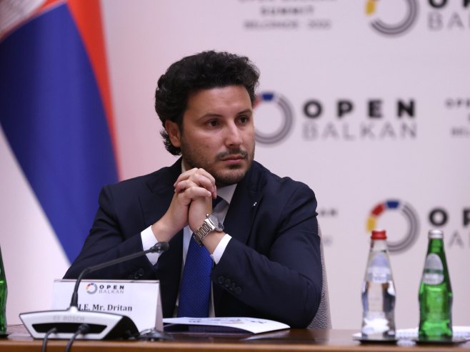 Dritan Abazović na samitu "Otvoreni Balkan" (Foto: EPA-EFE/ANDREJ CUKIC) - 
