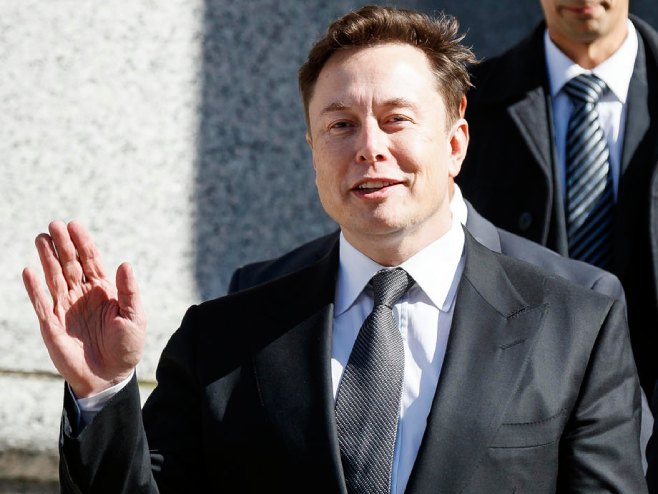Илон Маск (Фото: EPA-EFE/JUSTIN LANE, илустрација) - 