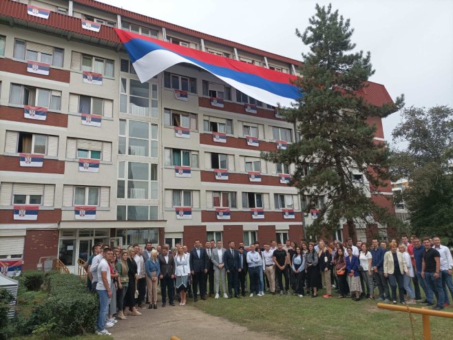 Српска и Србија обиљежавају Дан српског јединства - Фото: РТРС