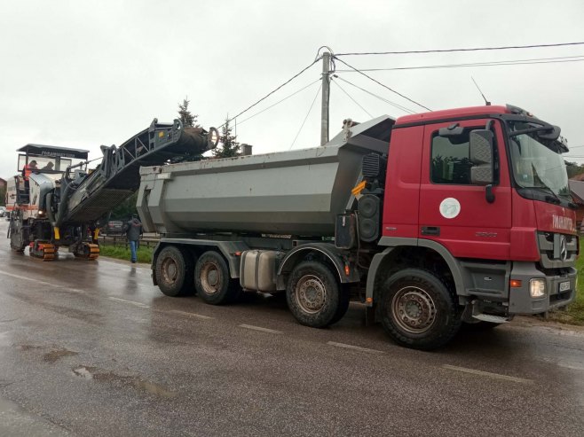 Соколац-реконструкција раскрснице Соколац-реконструкција раскрснице - Фото: СРНА
