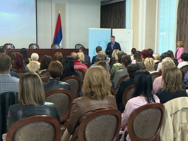 Конференција о сестринству Конференција о сестринству - Фото: РТРС