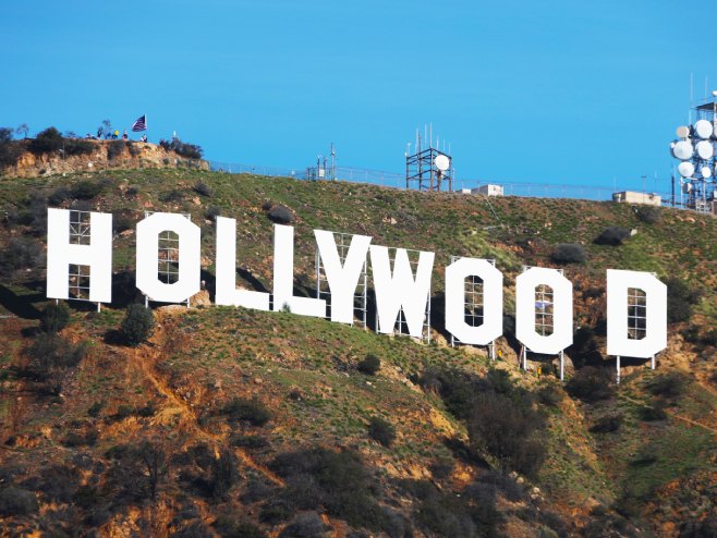 Знак "Холивуд" изнад Лос Анђелеса (Фото: EPA/MIKE NELSON) - 