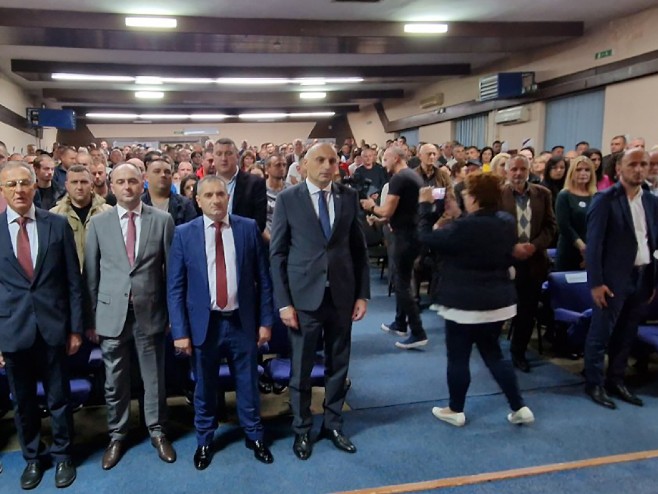 Дарко Бањац Дарко Бањац -
