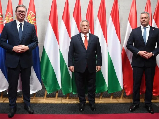 Вучић, Орбан и Нехамер (Фото: instagram.com/buducnostsrbijeav) - 