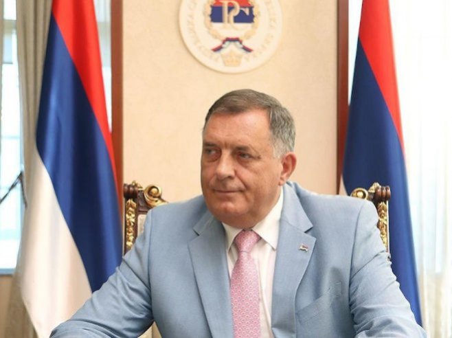Додик: Срби морају да се окупе и буду јединствени око преговарања