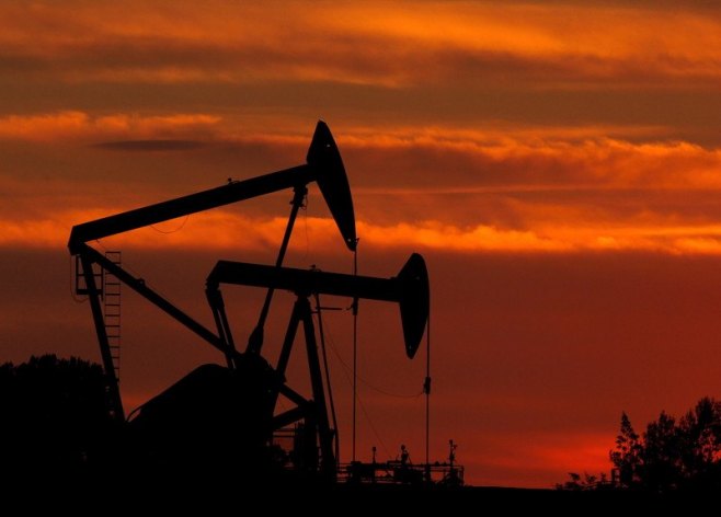 Нафта (Фото: EPA/PAUL BUCK) - 