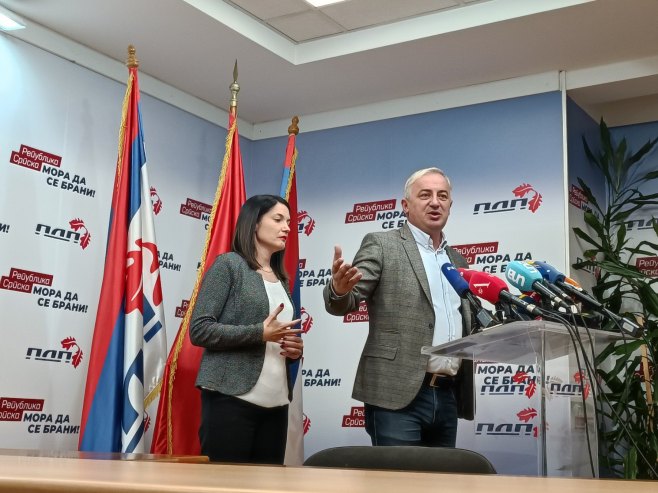 Тривићева оптужила Бореновића за кукавичлук, он одговорио