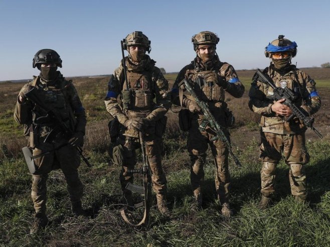 Украјинска војска (Фото: EPA-EFE/ATEF SAFADI) - 
