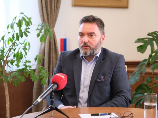 Кошарац: Прихватити захтјев Владе Српске о извозу пелета