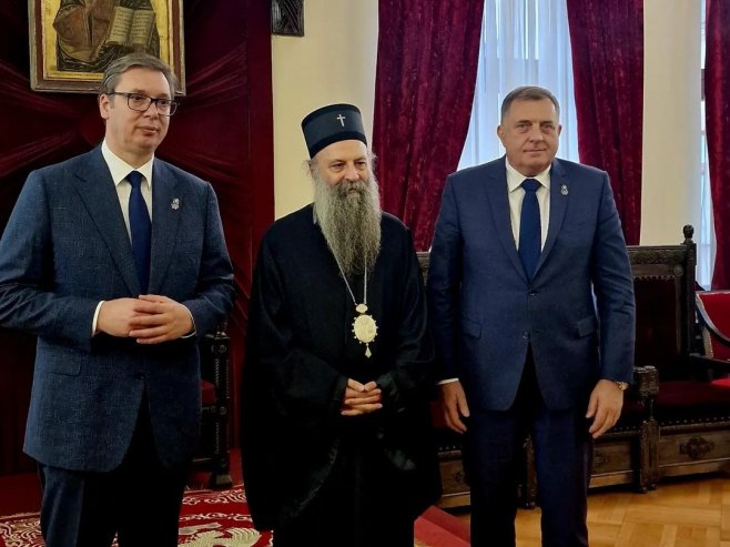 Састанак патријарха и Синода са Вучићем и Додиком (Фото: instagram.com/buducnostsrbijeav) Састанак патријарха и Синода са Вучићем и Додиком (Фото: instagram.com/buducnostsrbijeav) -