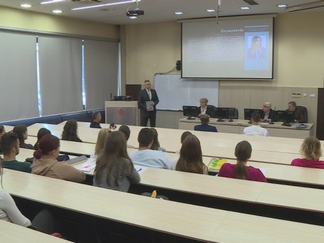 Промоција књге о физиологији Промоција књге о физиологији - Фото: РТРС